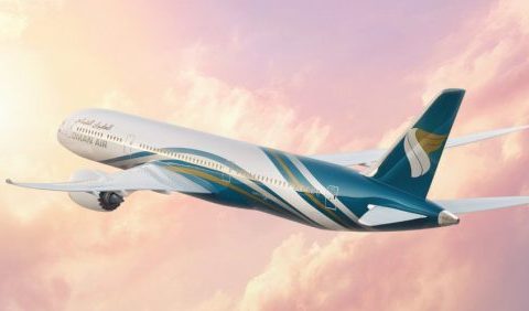 تجديد اتفاقية المحتوى بين ترافيلبورت والطيران العماني