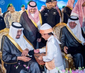 000-867651851433105877302