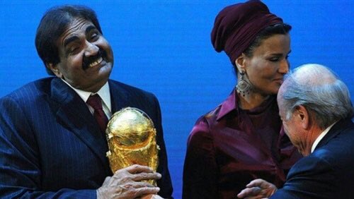 بلاتر يكشف ألاعيب قطر بمونديال 2022.. وأموال باريس سن جيرمان المشبوهة