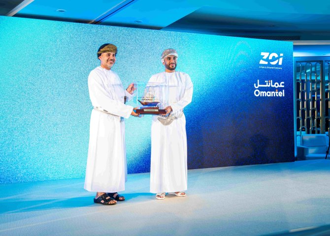 عُمان ترسّخ مكانتها كمحور عالمي للاتصال الرقمي عبر "زين عمانتل الدولية"