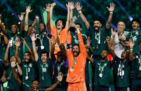 السعودية تحصد كأس الخليج للمرة الرابعة بالفوز على الإمارات