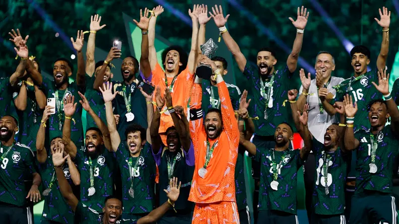 السعودية تحصد كأس الخليج للمرة الرابعة بالفوز على الإمارات