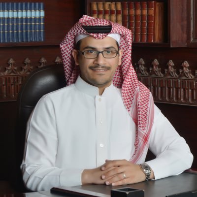 الدكتور عاصم العقيل