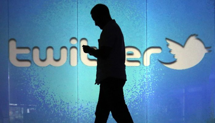 آلاف الحسابات الوهمية تدار من قطر