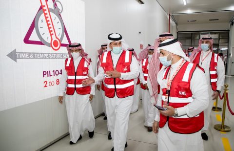 وزير النقل يفتتح مرافق "سال" للمواد الطبية والشحنات سريعة التلف 