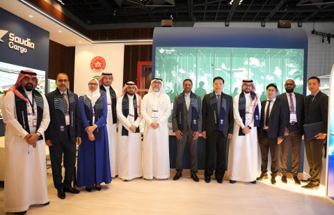 السعودية للشحن والخطوط الصينية للشحن توقعان تحالفاً استراتيجياً لتعزيز التجارة بين البلدين