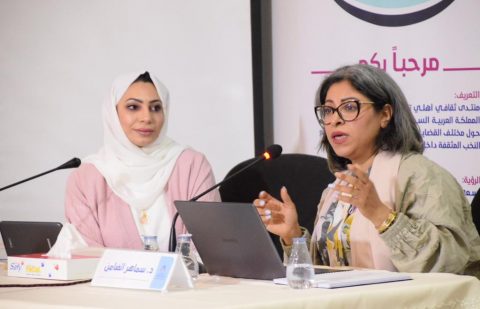 نقاش حول تأثير المحتوى العنيف في مسلسل "رشاش" في منتدى الثلاثاء الثقافي