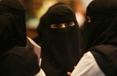 نساء منقبات