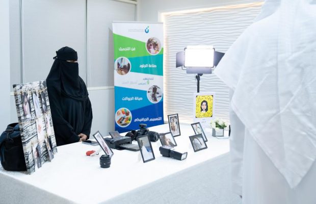 جمعية أعمال للتنمية الأسرية لدعم الحرف اليدوية برنامج التدريب الحرفي