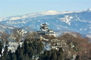 الخريف في اليابان الطعام والفنون والجمال