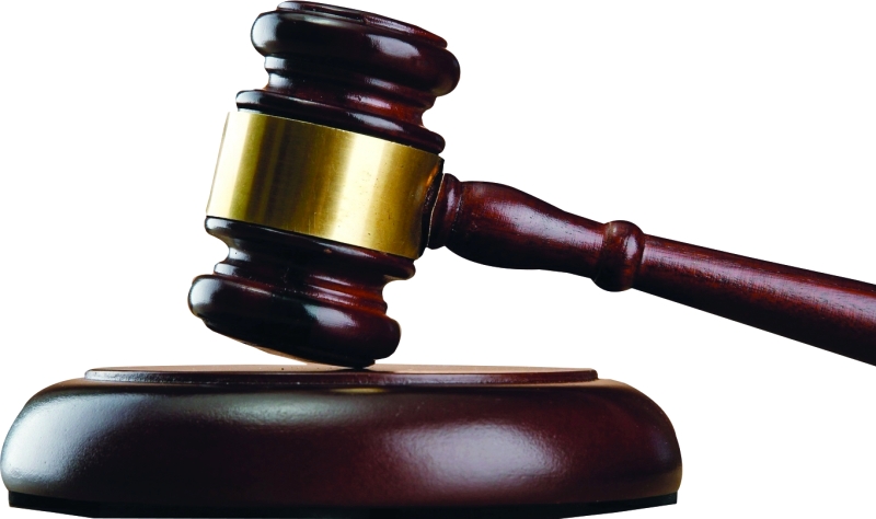 مدير أوروبي يدفع ثمن ابتزاز صاحب عمل في الإمارات ( تعبيرية)