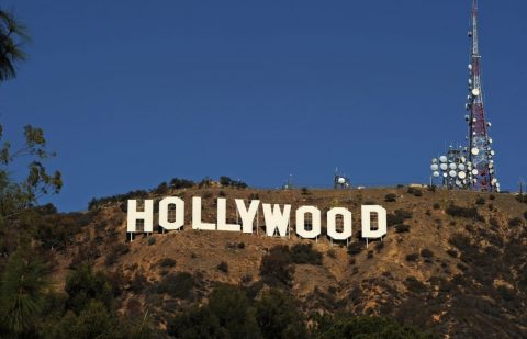 من يفرض رقابة على أفلامكم؟